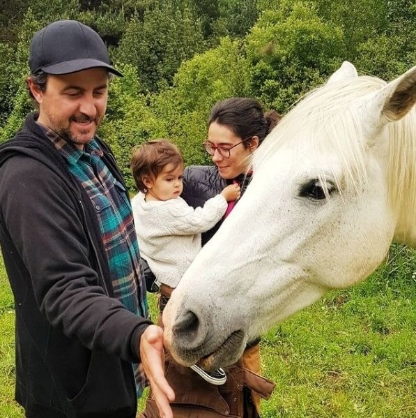  Alimentando a los caballos