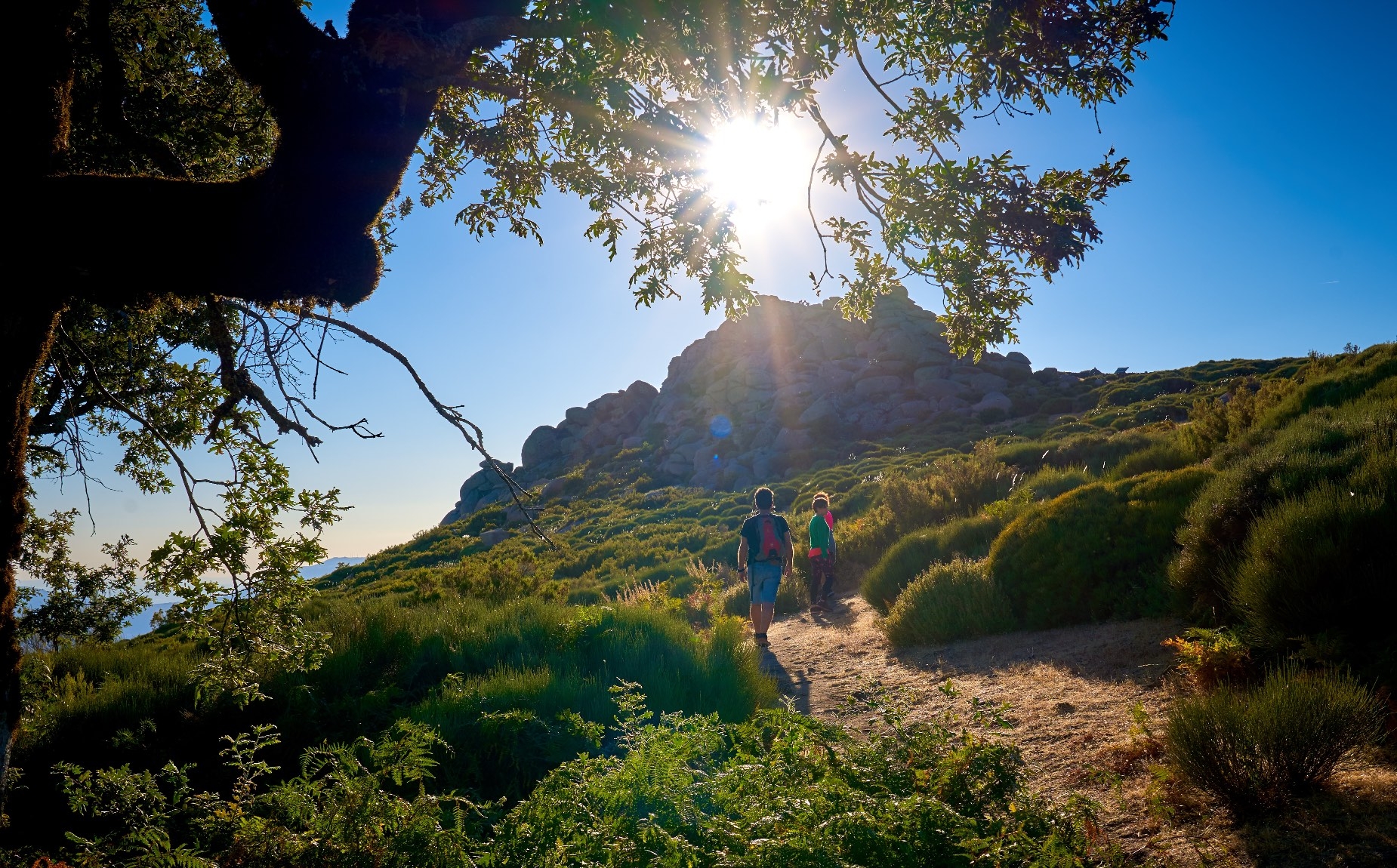 Hikers arriving at Peña Negra