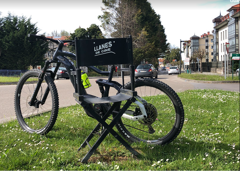 Imagen de &iexcl;Visitas guiada en Bicicleta el&eacute;ctrica (e-bike) por lugares &uacute;nicos de Llanes!