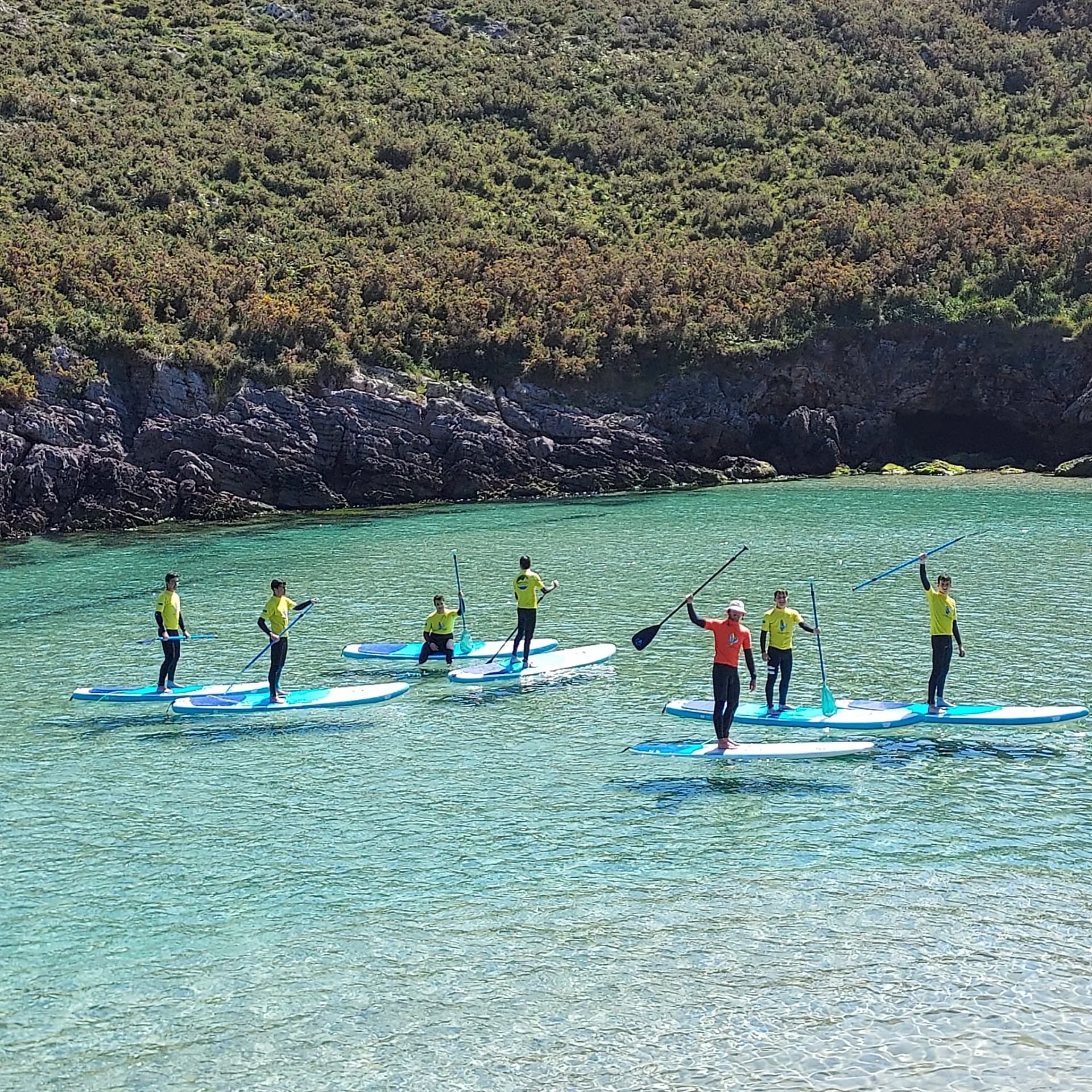 Imagen de Traves&iacute;a en Paddle Surf por la costa de Llanes: naturaleza y belleza en estado puro.  