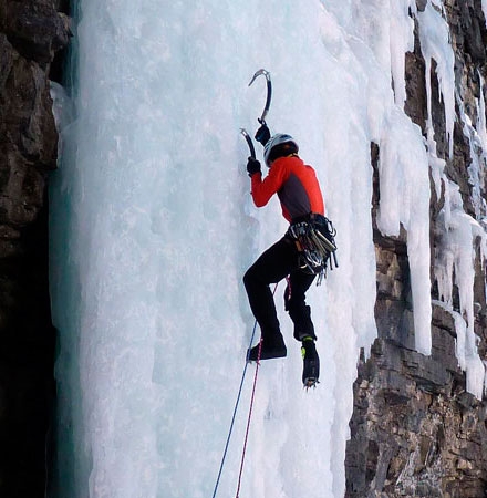 Imagen de ICE CLIMBING CLINICS  Escalada en hielo