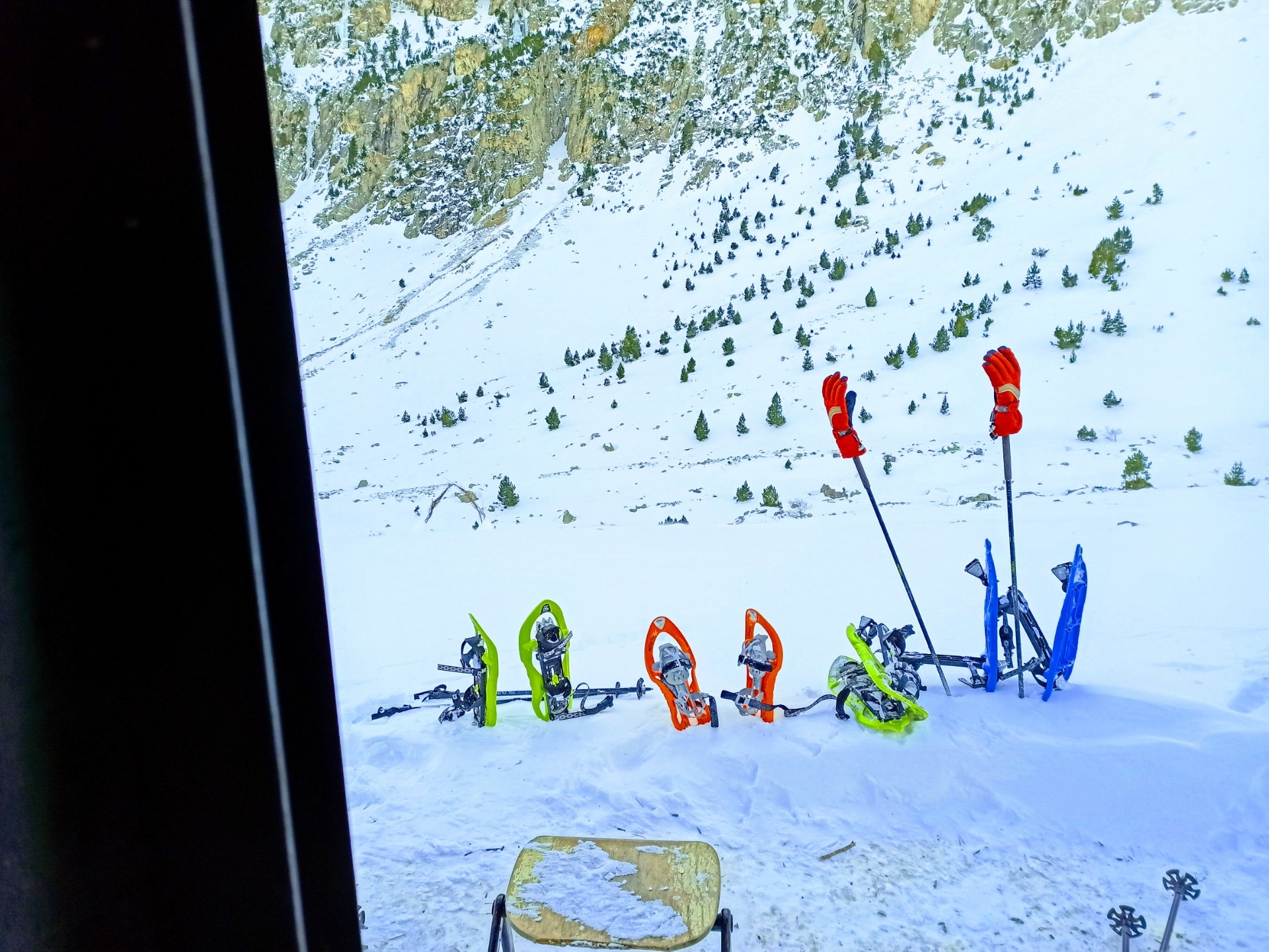 Imagen de Excursión con raquetas de nieve por Ordesa