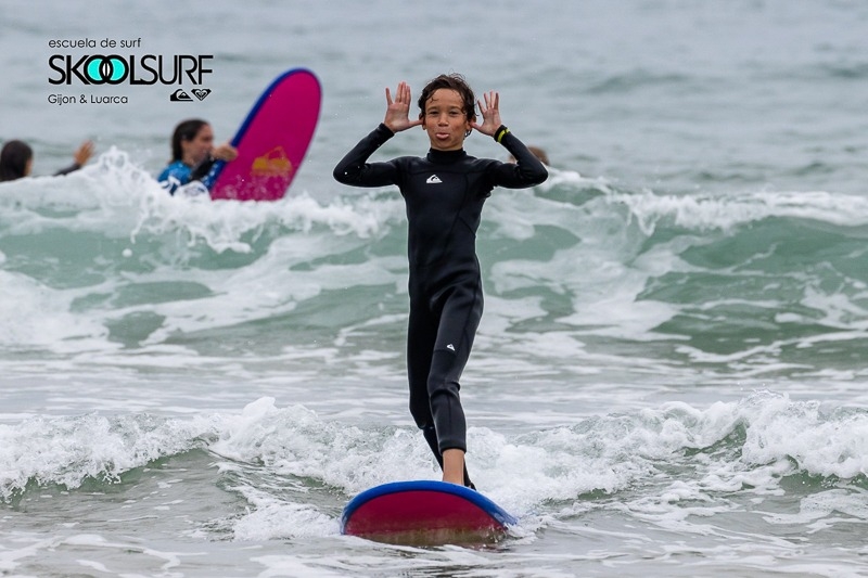 Imagen de BONO Clase de surf NIÑOS 1 día a la semana