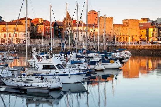 Imagen de Gij&oacute;n con alma sidrera