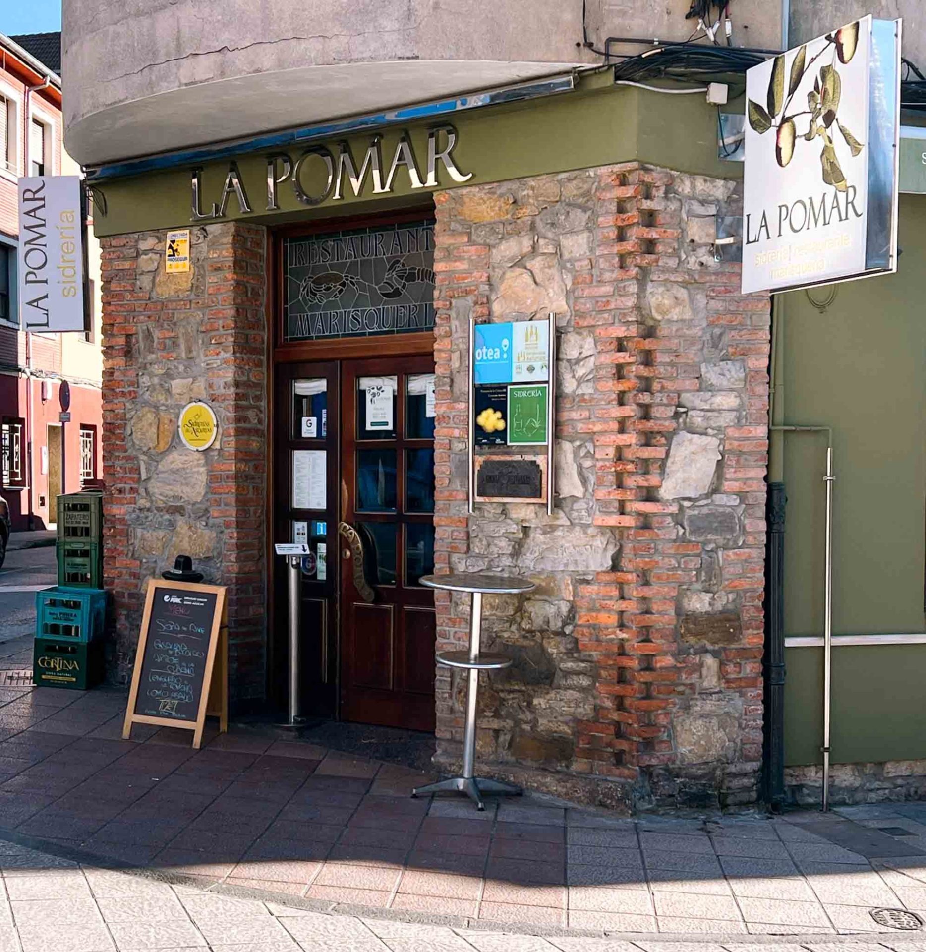 Imagen de SIDRER&Iacute;A LA POMAR