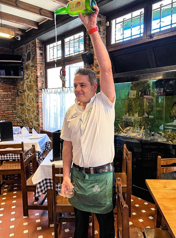 Imagen de SIDRER&Iacute;A LA POMAR