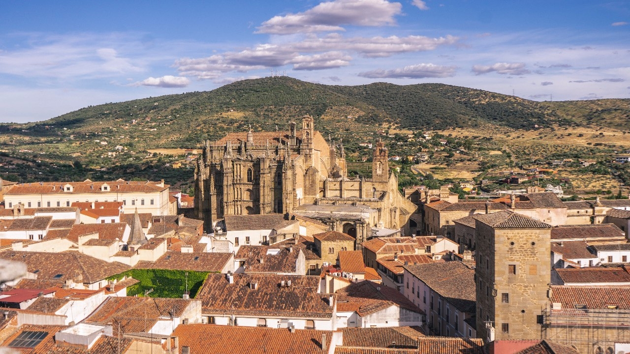 Vista de la catedral de Plasencia