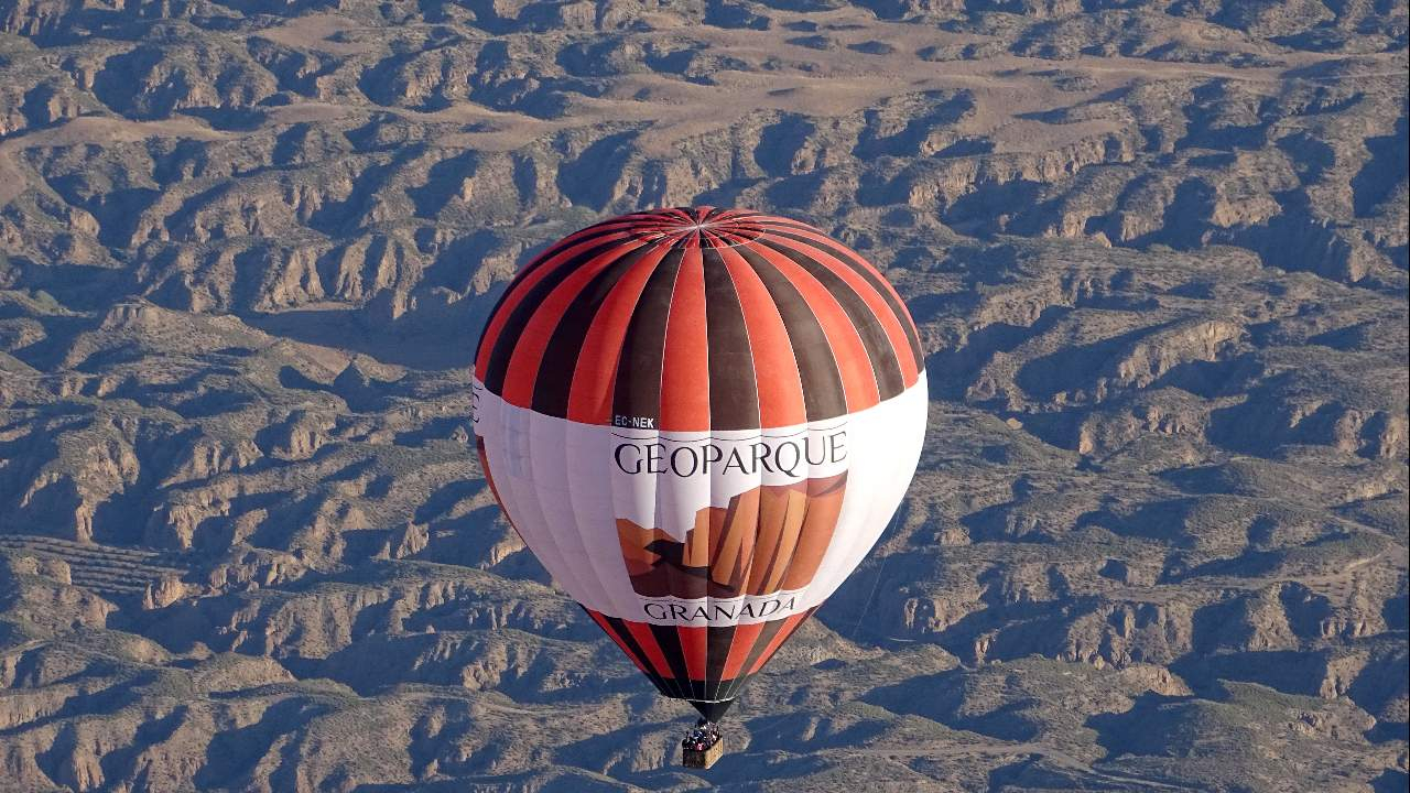 Balloon flight over the Granada Geopark