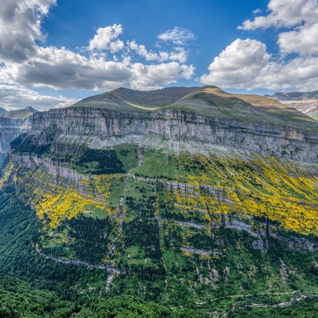Imagen de Alta ruta: La Faja de las Flores