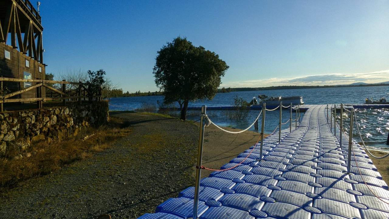 Gabriel y Galán Reservoir