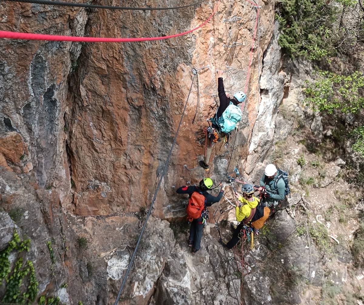Imagen de Curso Iniciaci&oacute;n V&iacute;as Ferratas