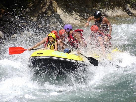 Imagen de Rafting familiar en el río Esera