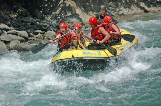 Imagen de Rafting familiar en el río Esera