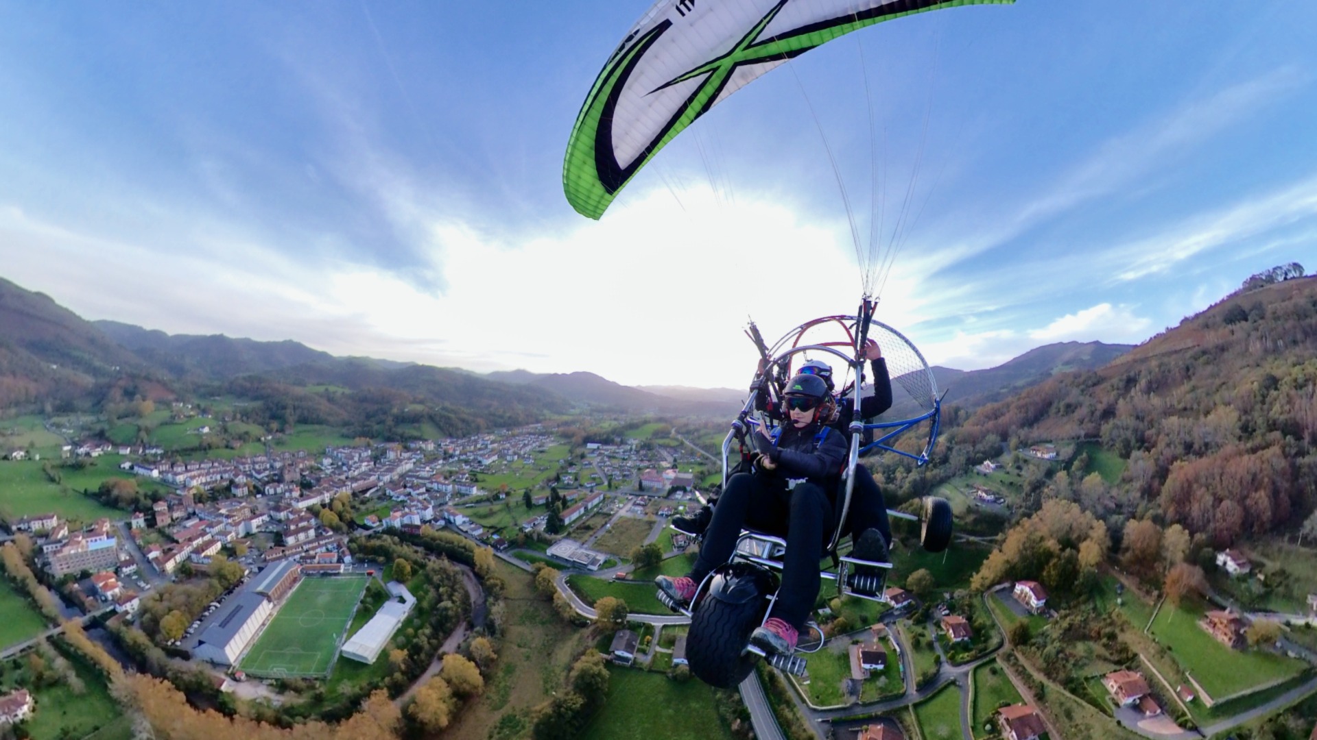 parapente con motor en navarra