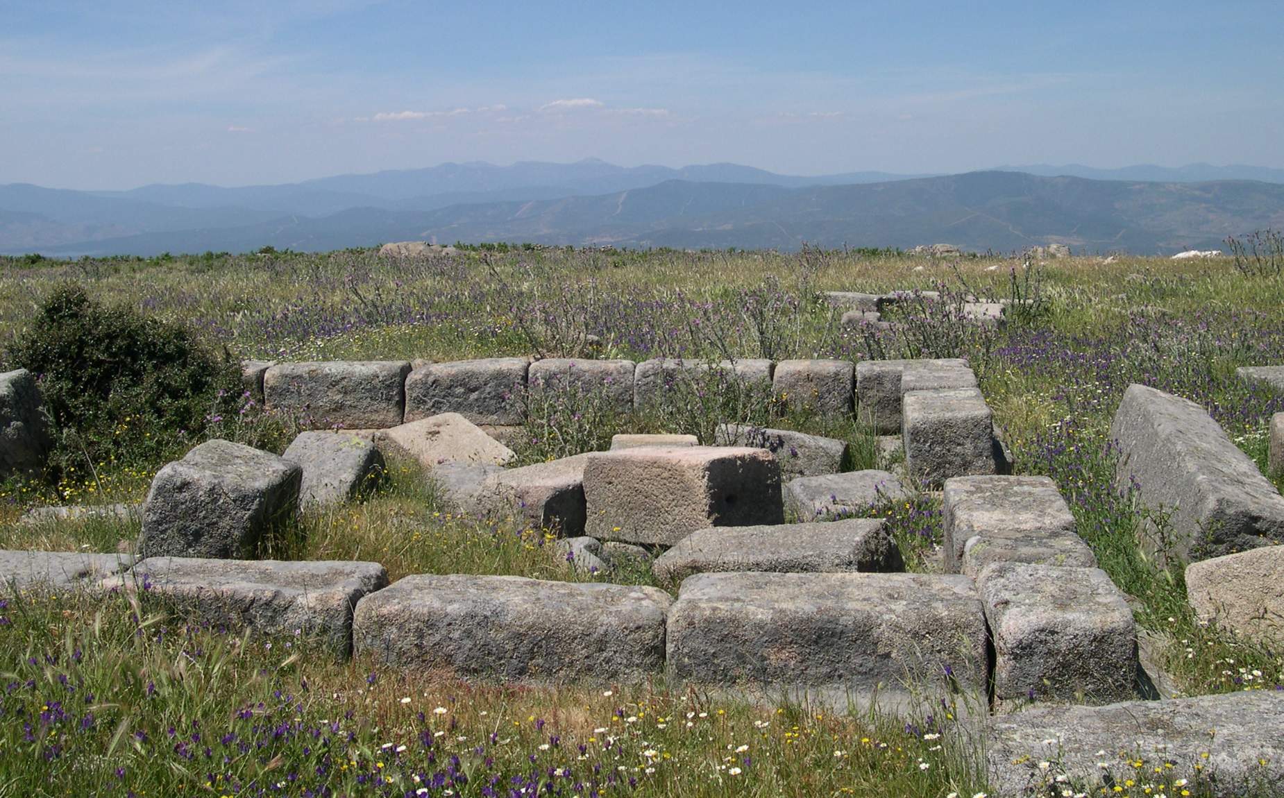 Ancient stones in Tierras de Granadilla