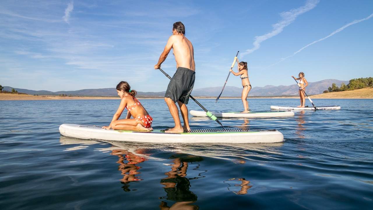 Paddle Surfing in the Gabriel y Galán Reservoir