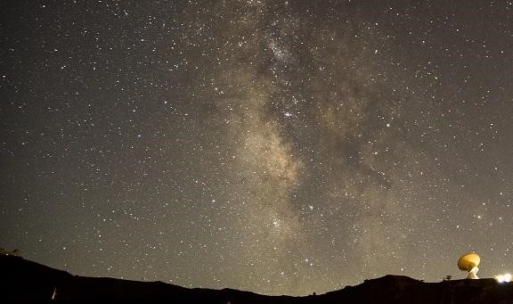  Starry night under the sky of Sierra Granada